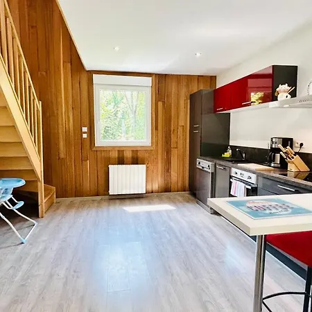 Avec Terrasse Sur Pilotis Vue Sur L'etang * Rue (Somme)