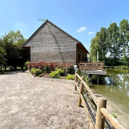 Chalet Avec Terrasse Sur Pilotis Vue Sur L'etang Rue (Somme)