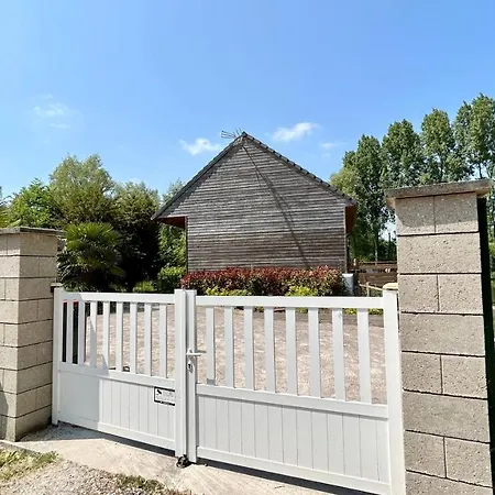 Chalet Avec Terrasse Sur Pilotis Vue Sur L'etang