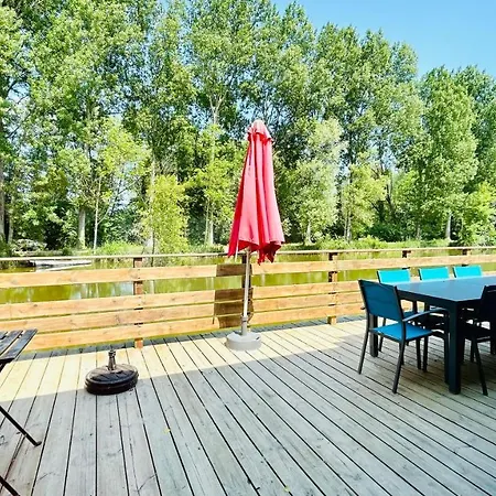 Avec Terrasse Sur Pilotis Vue Sur L'etang Chalet