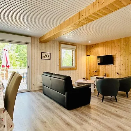 Avec Terrasse Sur Pilotis Vue Sur L'etang * Rue (Somme)