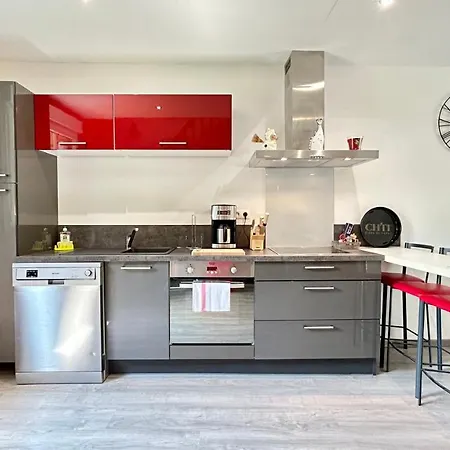 Avec Terrasse Sur Pilotis Vue Sur L'etang *