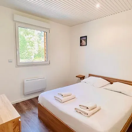 Horská chata Avec Terrasse Sur Pilotis Vue Sur L'etang