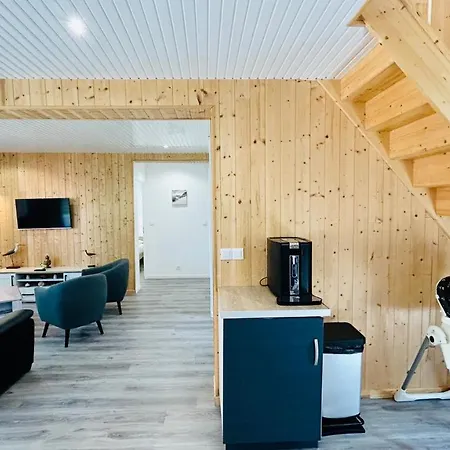 Avec Terrasse Sur Pilotis Vue Sur L'etang Horská chata *