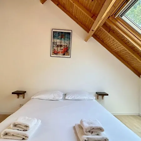 Horská chata Avec Terrasse Sur Pilotis Vue Sur L'etang